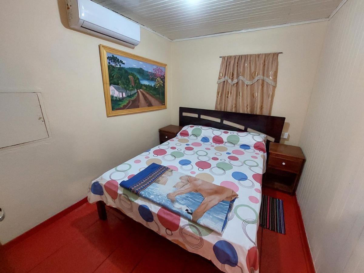 Apart Morel Puerto Iguazú Eksteriør bilde